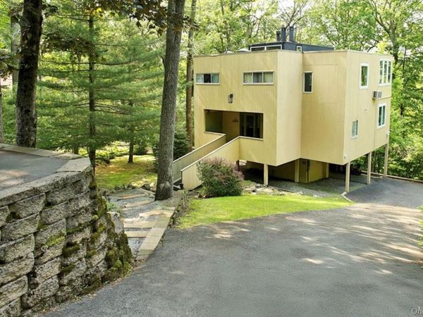 162 Fawn Hill Road , Tuxedo Park, NY 10987