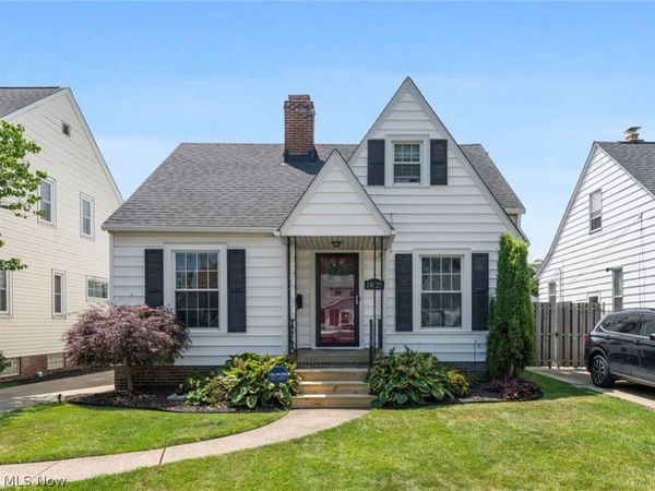 14025 Clairview Avenue , Cleveland, OH 44111