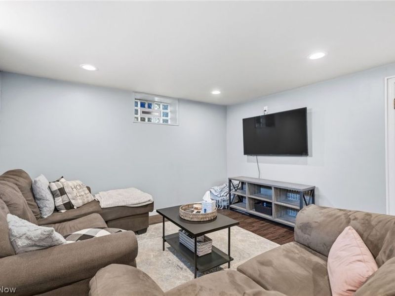 14025 Clairview Avenue, Cleveland, OH 44111 Photo 18