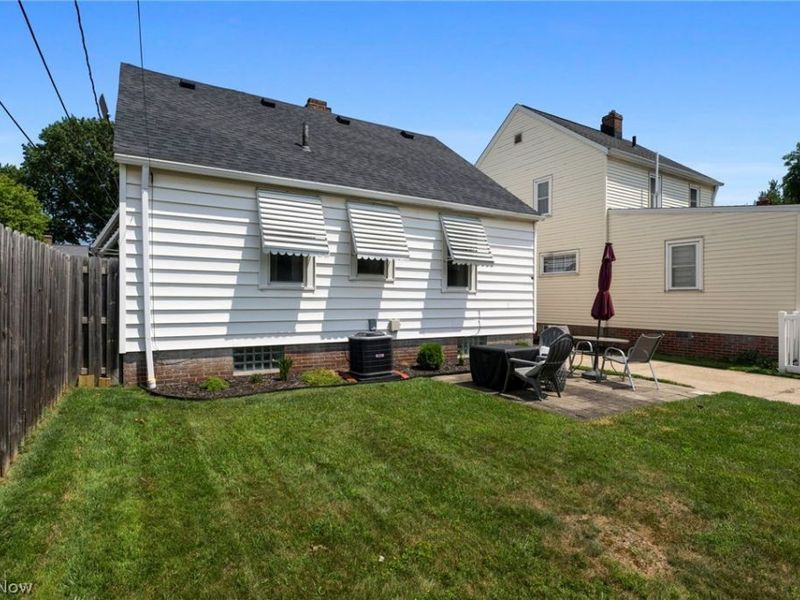14025 Clairview Avenue, Cleveland, OH 44111 Photo 25