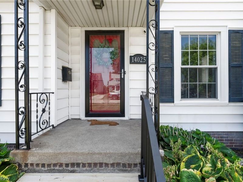 14025 Clairview Avenue, Cleveland, OH 44111 Photo 28