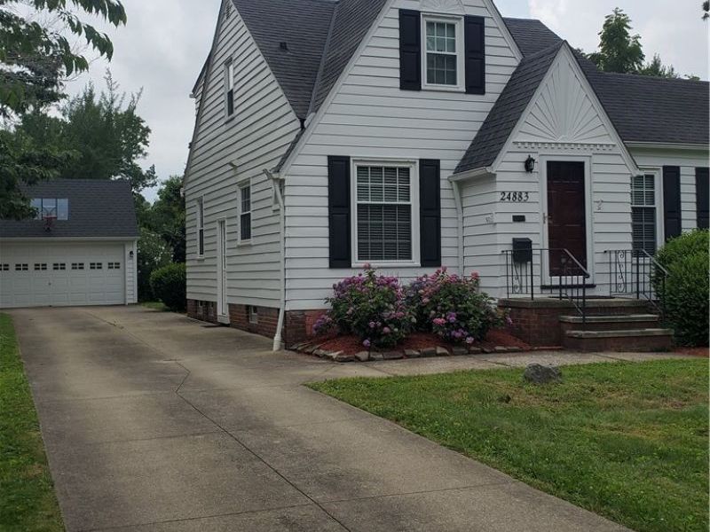 24883 Electric Drive, Bay Village, OH 44140 Photo 16