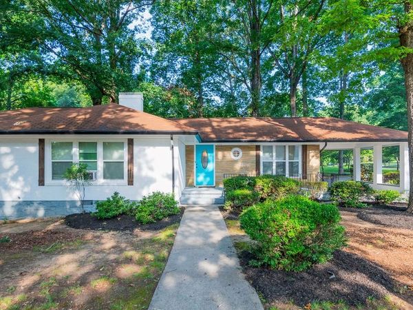 5165 WOODLAND Drive , Forest Park, GA 30297