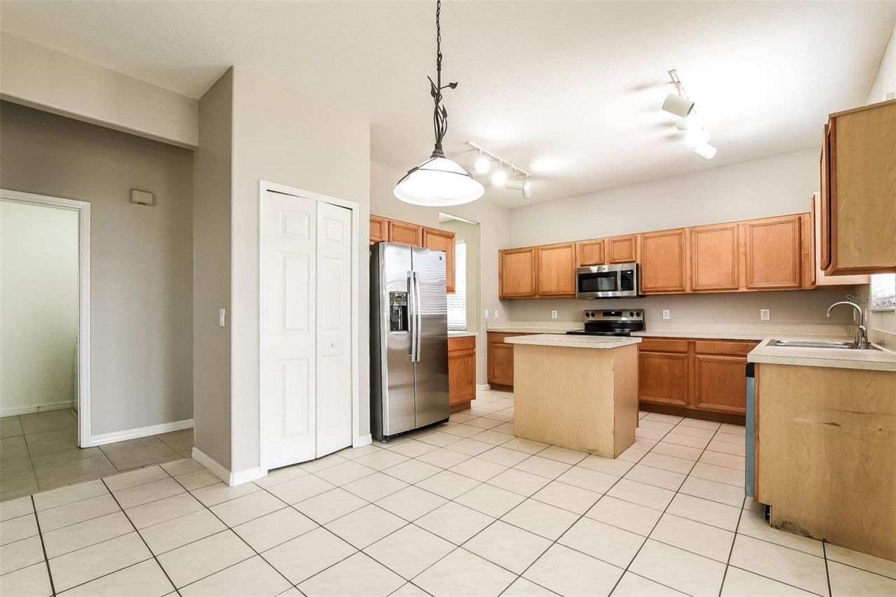 14401 Kristenright Lane, Orlando, FL 32826 Photo