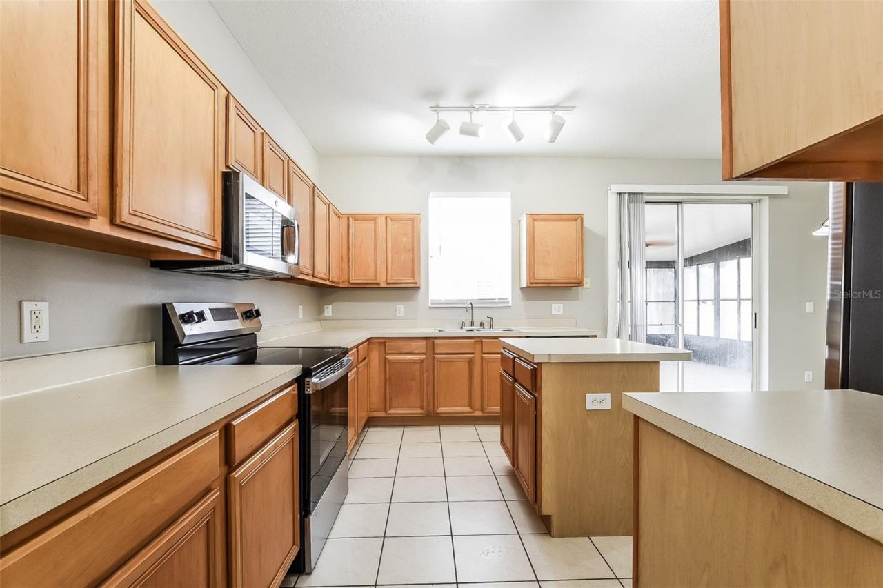 14401 Kristenright Lane, Orlando, FL 32826 Photo