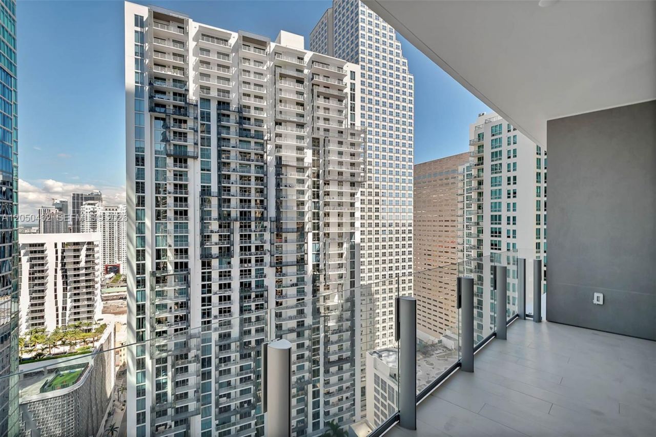 300 Biscayne Boulevard Way , Unit 3008W, Miami, FL 33131 Photo