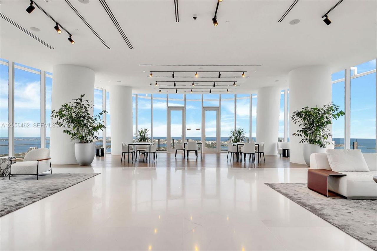 300 Biscayne Boulevard Way , Unit 3008W, Miami, FL 33131 Photo