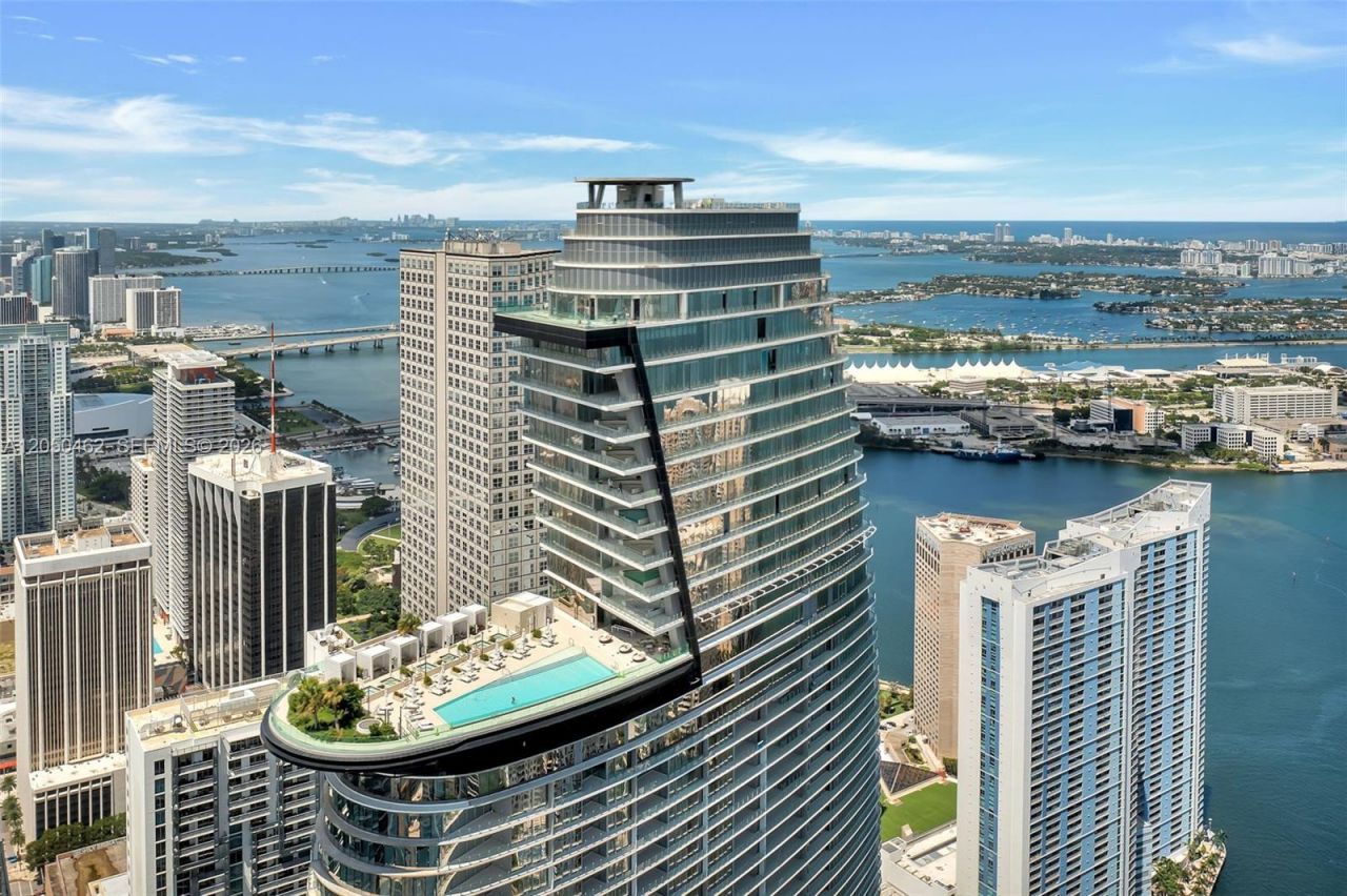 300 Biscayne Boulevard Way , Unit 3008W, Miami, FL 33131 Photo