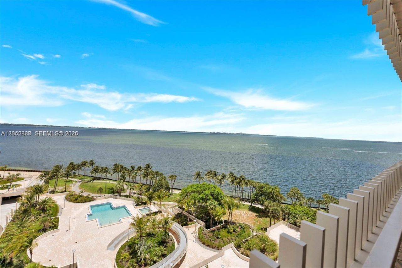 2 Grove Isle Dr , Unit B1103, Miami, FL 33133 Photo