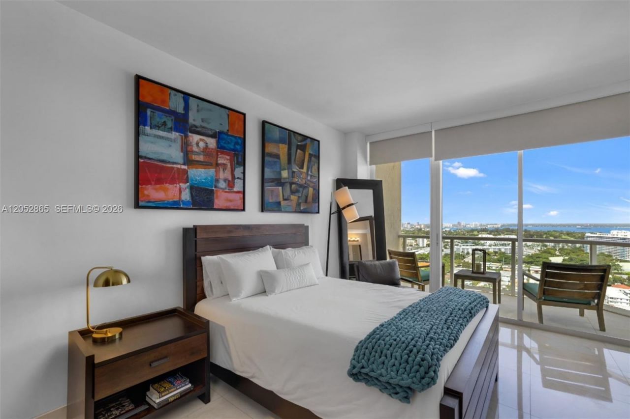 7330 Ocean Ter , Unit 2604, Miami Beach, FL 33141 Photo