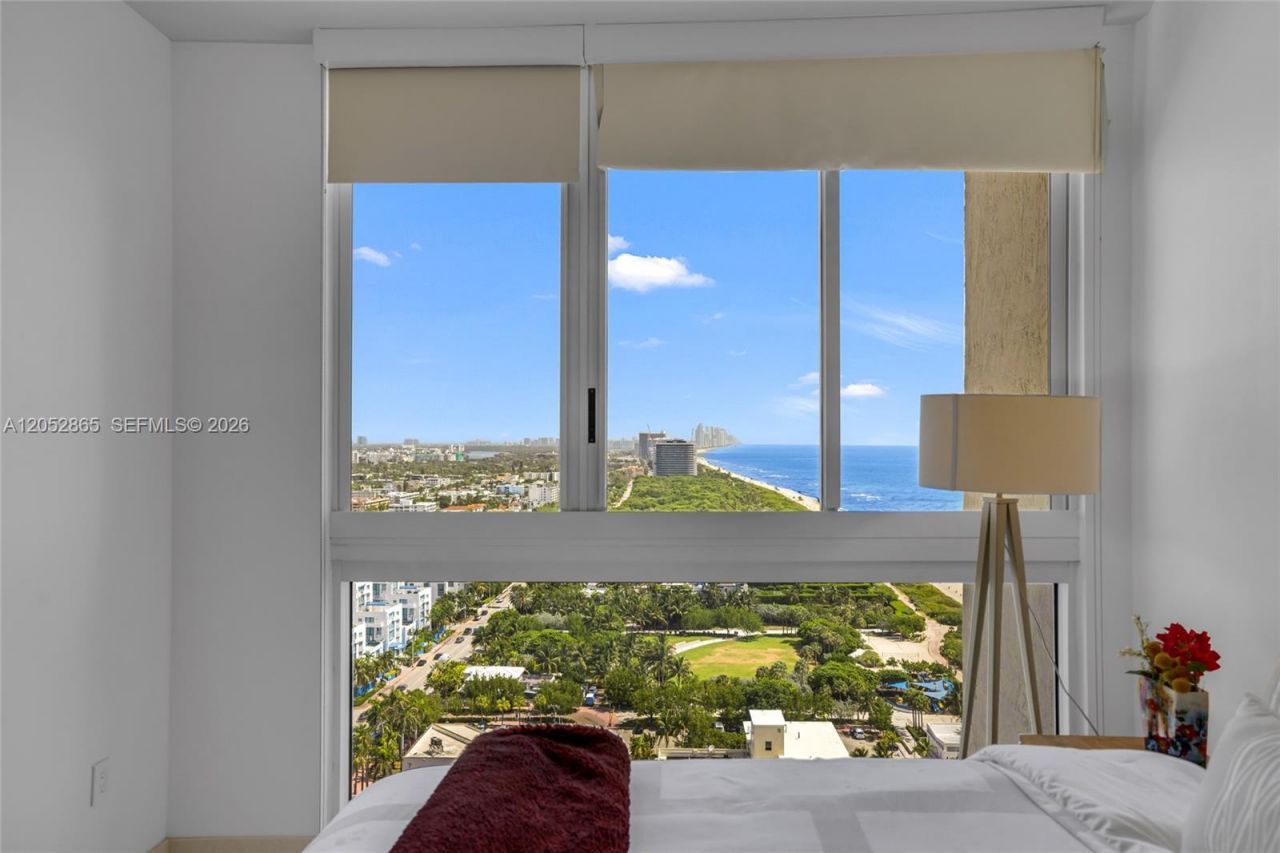 7330 Ocean Ter , Unit 2604, Miami Beach, FL 33141 Photo