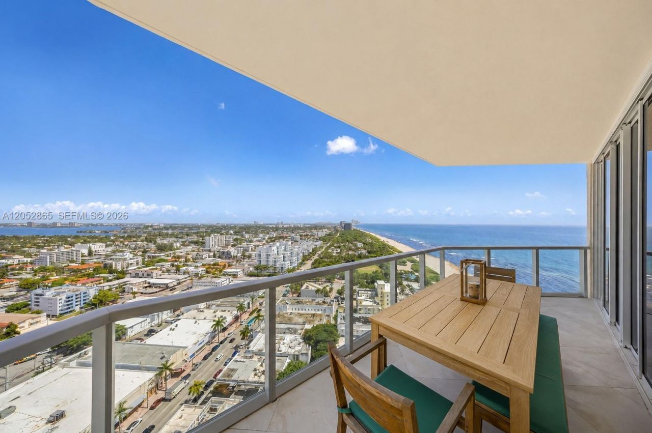 7330 Ocean Ter , Unit 2604, Miami Beach, FL 33141 Photo