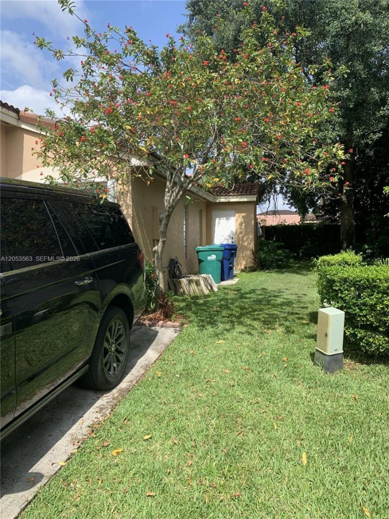 9720 SW 164th Ave, Miami, FL 33196 Photo