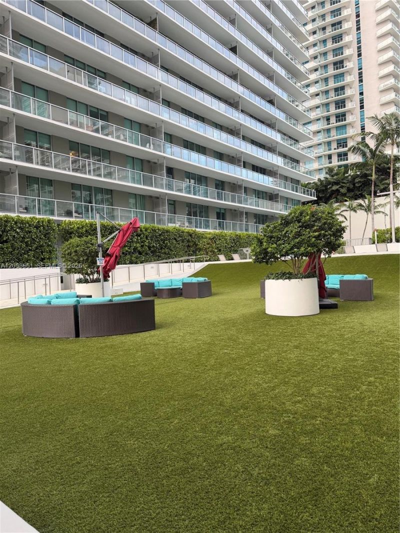 79 SW 12th St, Unit 3312-S, Miami, FL 33130 Photo