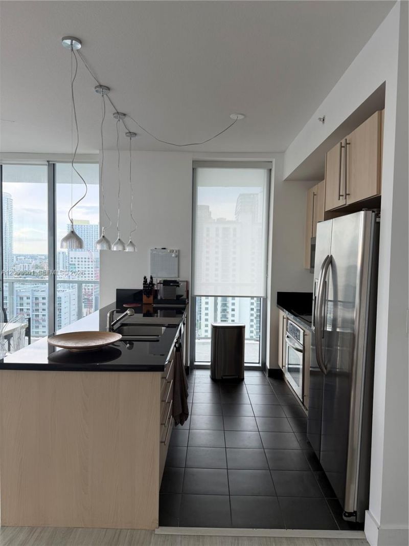 79 SW 12th St, Unit 3312-S, Miami, FL 33130 Photo