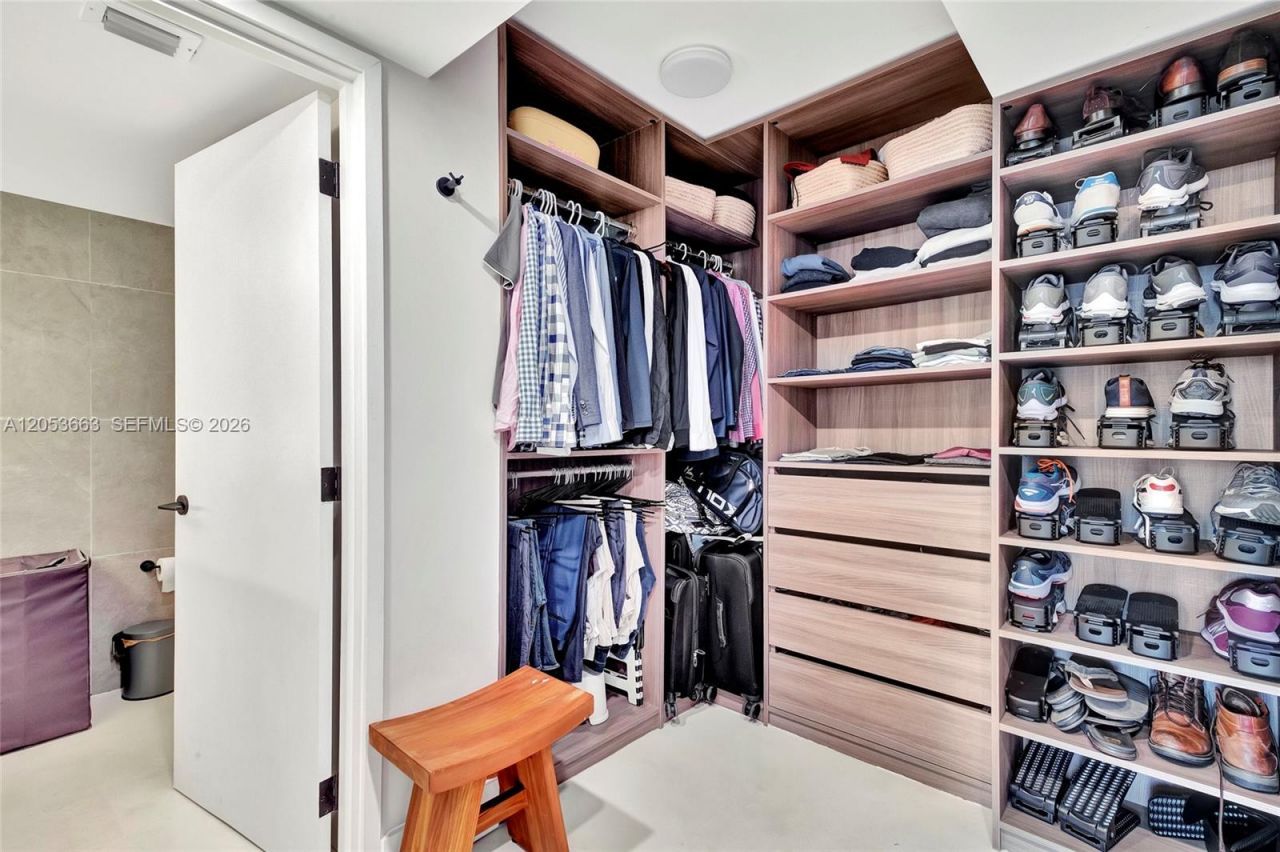 1627 Brickell Ave , Unit 1202, Miami, FL 33129 Photo