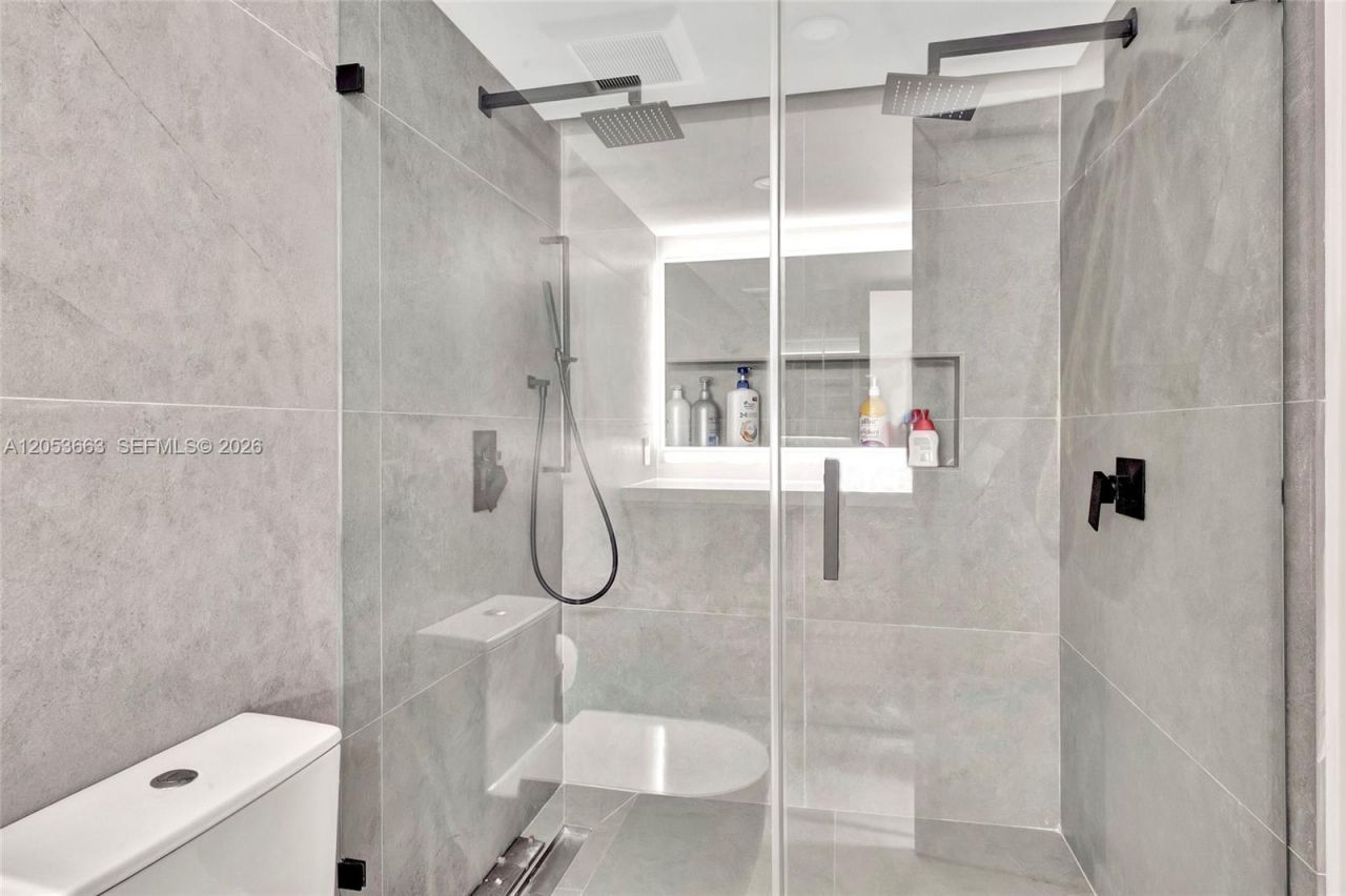 1627 Brickell Ave , Unit 1202, Miami, FL 33129 Photo