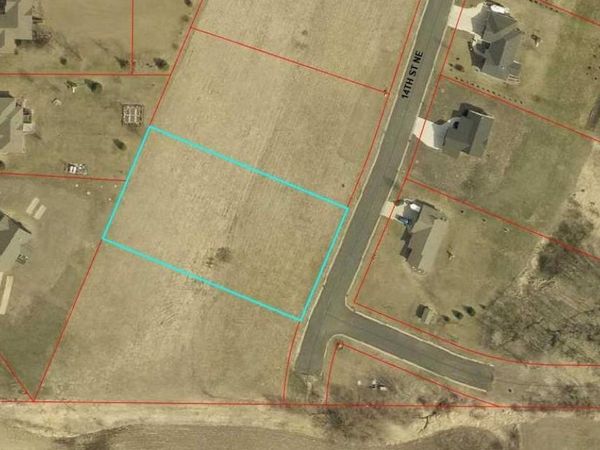905 14th Street NE, Montgomery, MN 56069