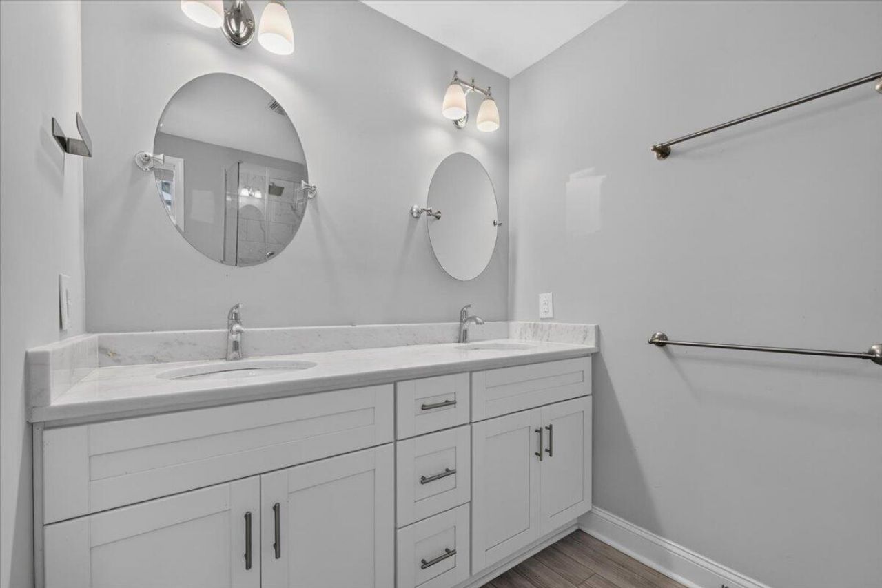 1060 Pauline Avenue Photo 24