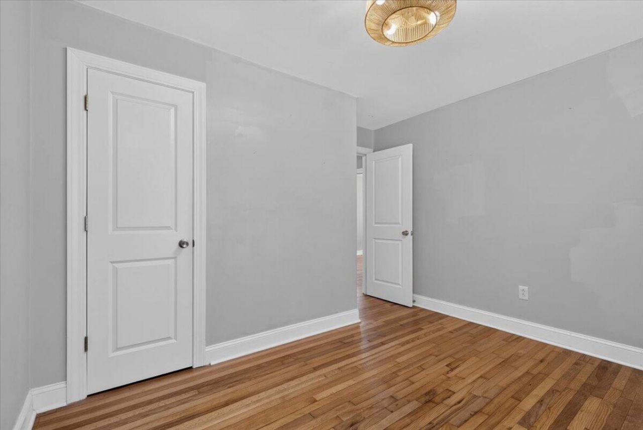 1060 Pauline Avenue Photo 28