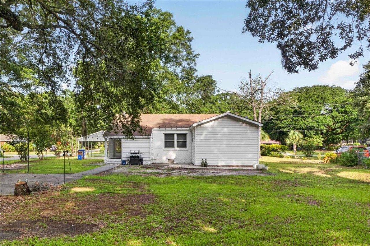 1060 Pauline Avenue Photo 36