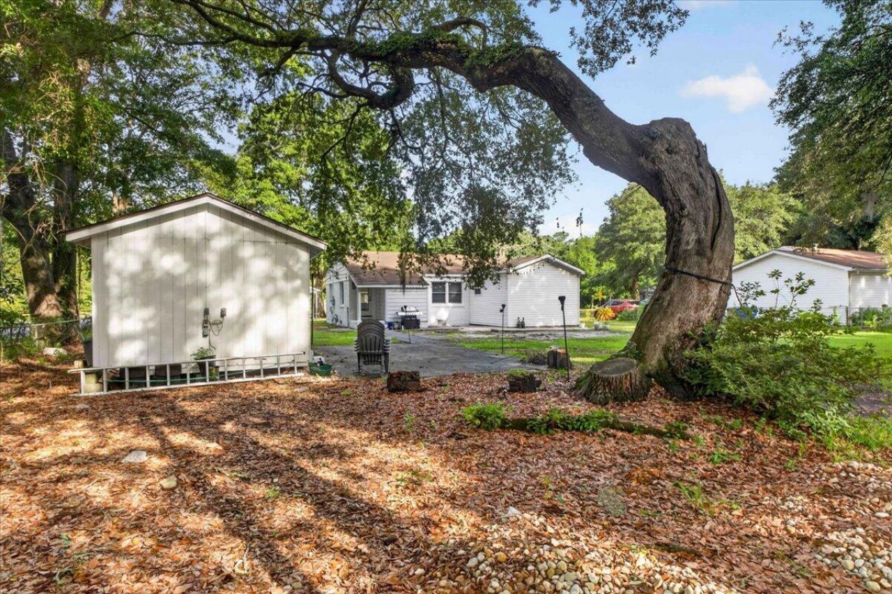 1060 Pauline Avenue Photo 37