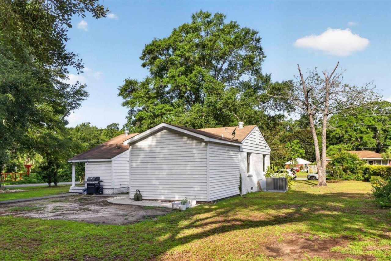 1060 Pauline Avenue Photo 39