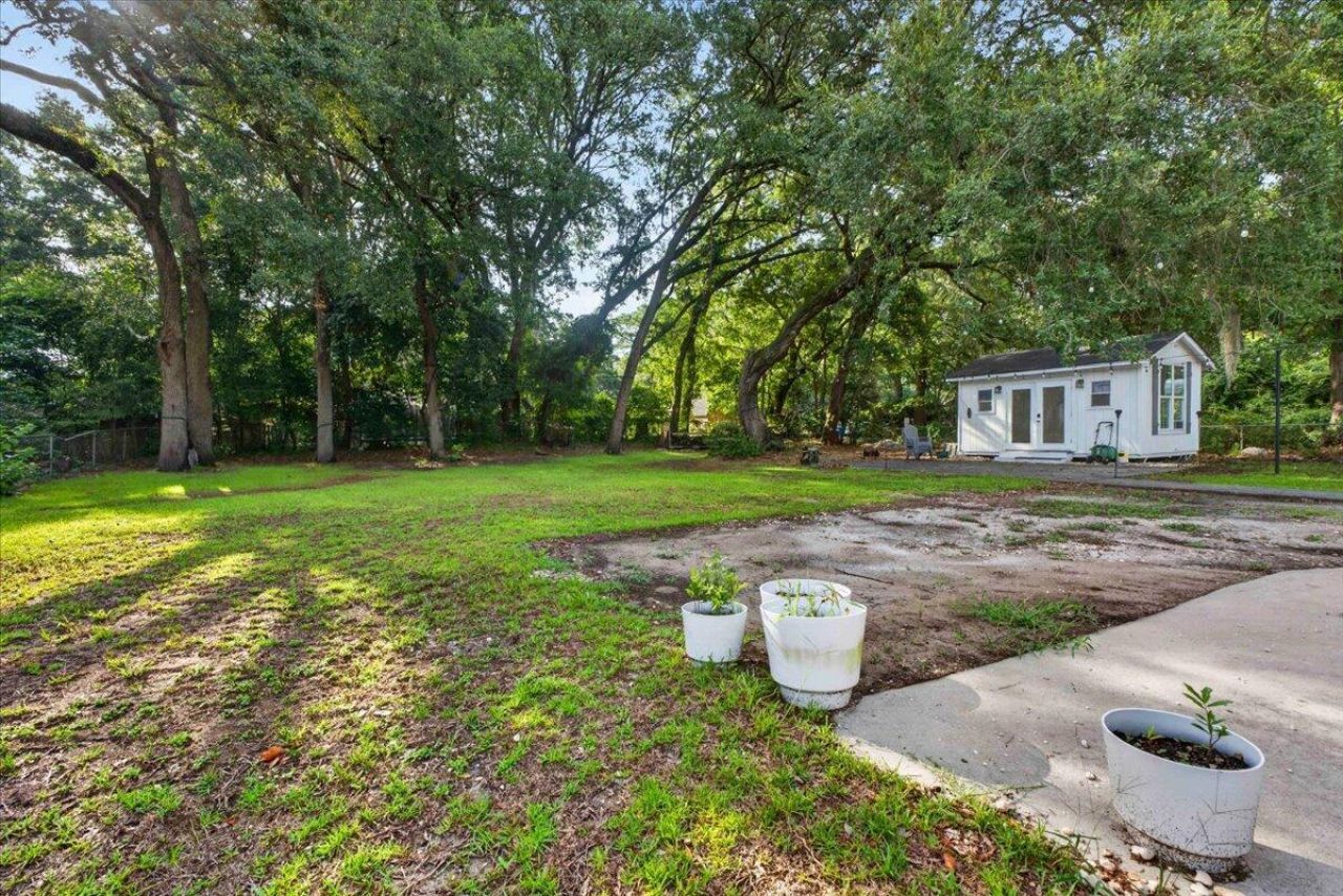 1060 Pauline Avenue Photo 42