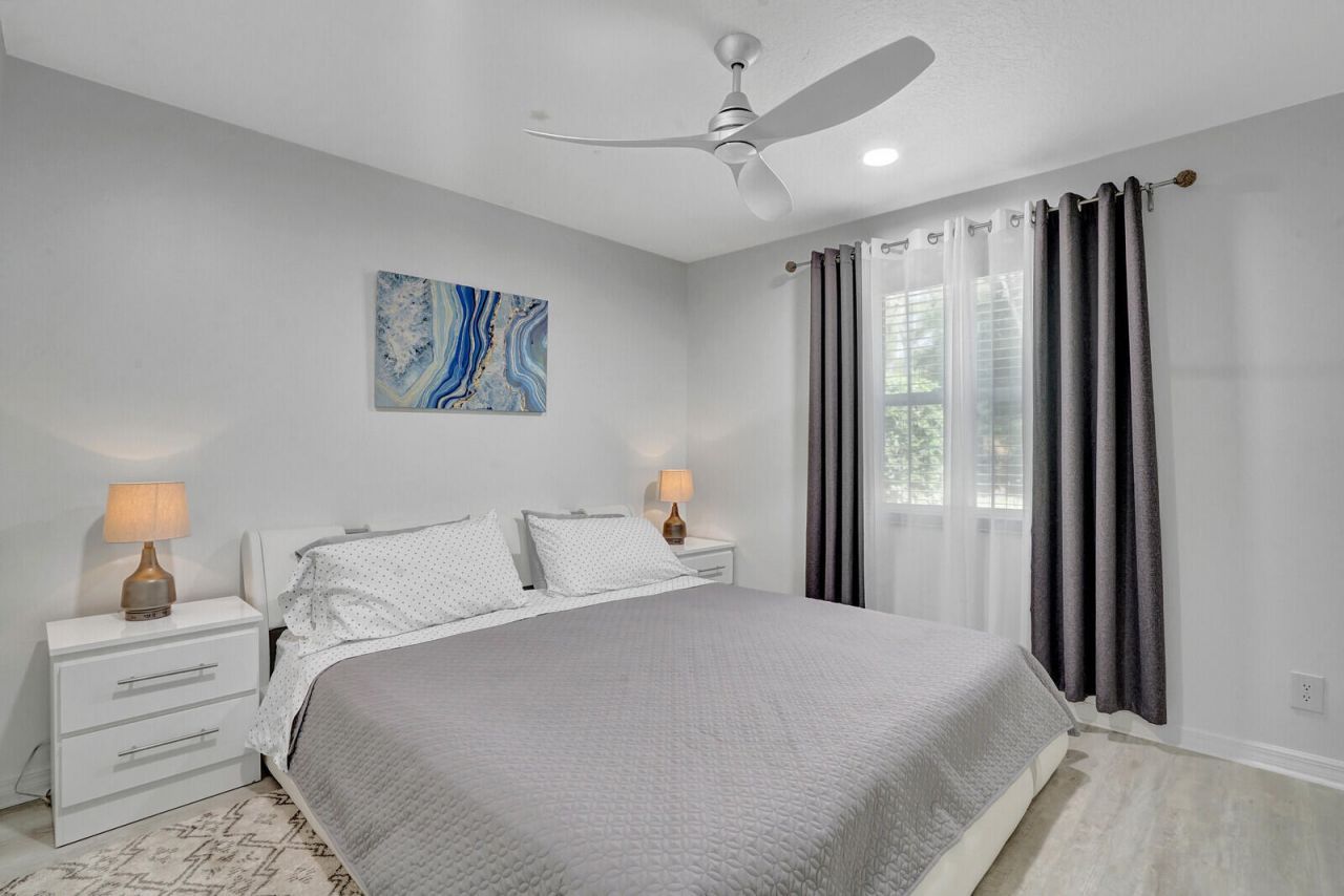 13709 Columbine Avenue, Wellington, FL 33414 Photo