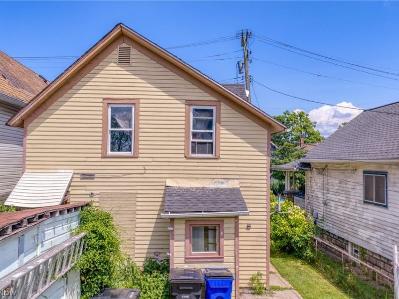 2060 W 44th Street, Cleveland, OH 44113 Photo 9