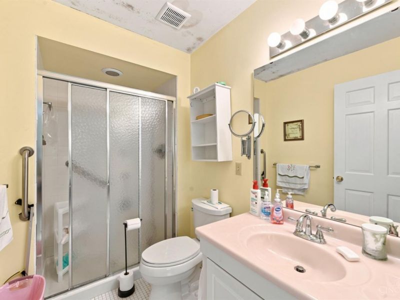 7513 Golf Green Drive, Montgomery, OH 45242 Photo 17