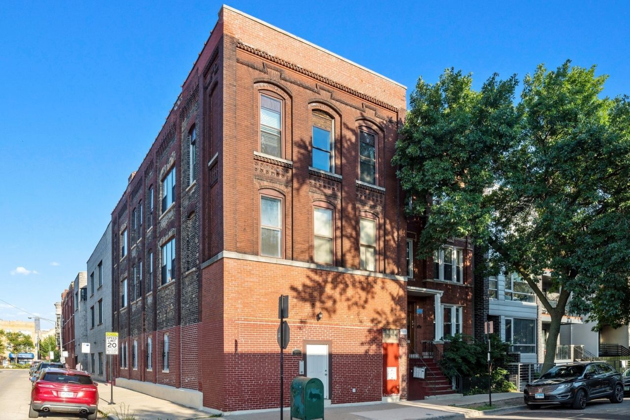885 N Marshfield Avenue, Unit 2, Chicago, IL 60622 Main Photo
