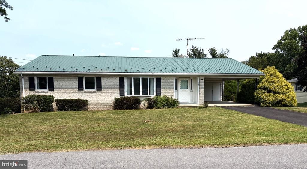 6404 HILLCREST STREET, MERCERSBURG, PA 17236