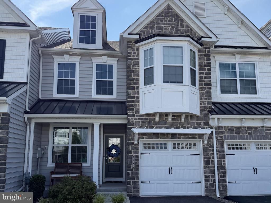 311 FLINTROCK COURT , COLLEGEVILLE, PA 19426
