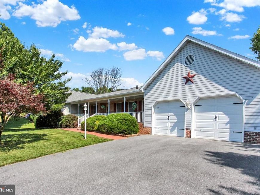 20020 Mt Aetna Road, Hagerstown, MD 21742 Main Photo