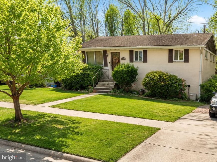 11008 Troy Road, Rockville, MD 20852 Main Photo