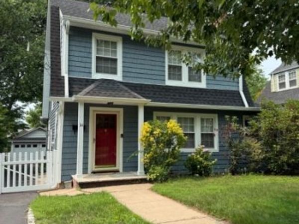 14 Edgewood Ter, Millburn, NJ 07041