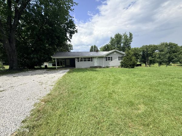 2701 Baseline Rd, Jamestown, TN 38556