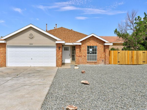 2223 Wedgewood Court NW, Albuquerque, NM 87120