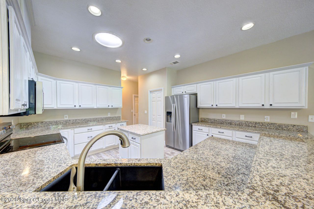 5020 Date Palm Street, Cocoa, FL 32927 Photo