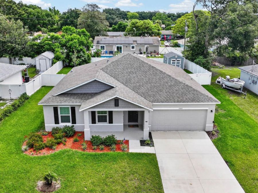 Property Image 32