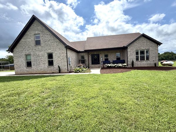 209 Adams Ln , Bell Buckle, TN 37020