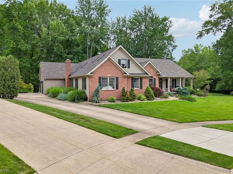 217 Indian Park Drive, Tallmadge, OH 44278 Photo 3