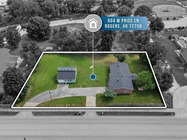 804 W Price Lane , Rogers, AR 72758
