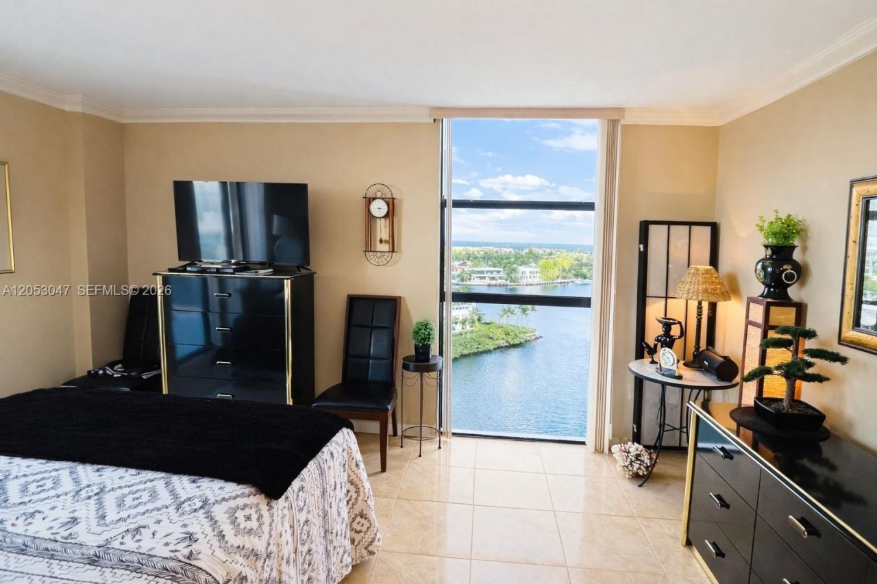 20505 E Country Club Dr, Unit 1033, Aventura, FL 33180 Photo