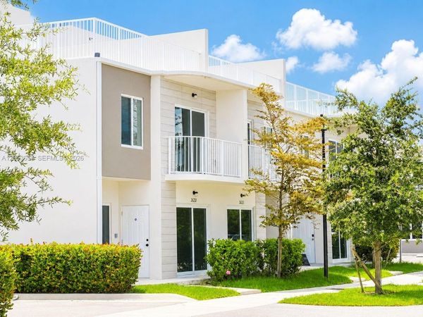 Homestead, FL 33032