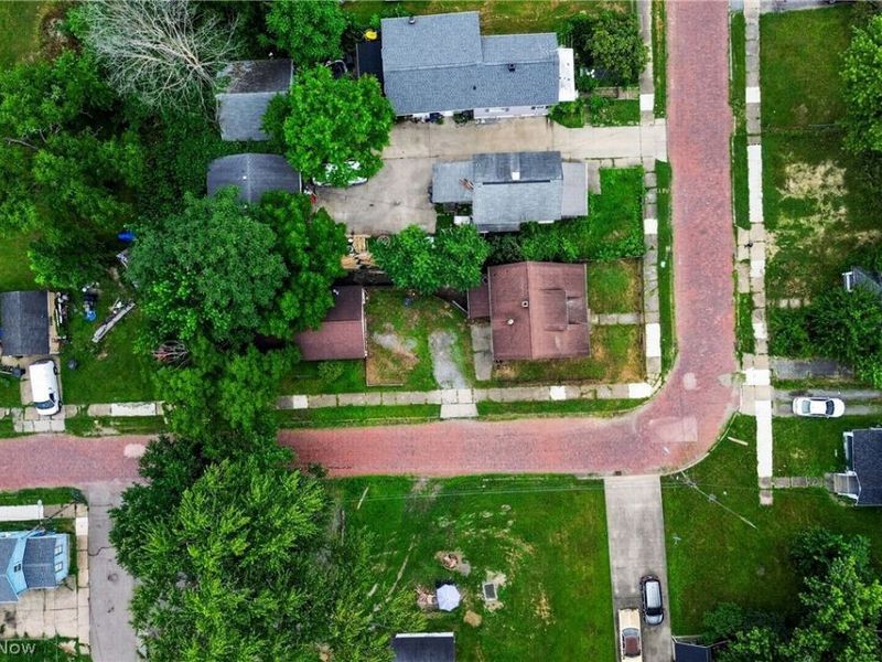583 Hillsdale Drive NW, Warren, OH 44485 Photo 31