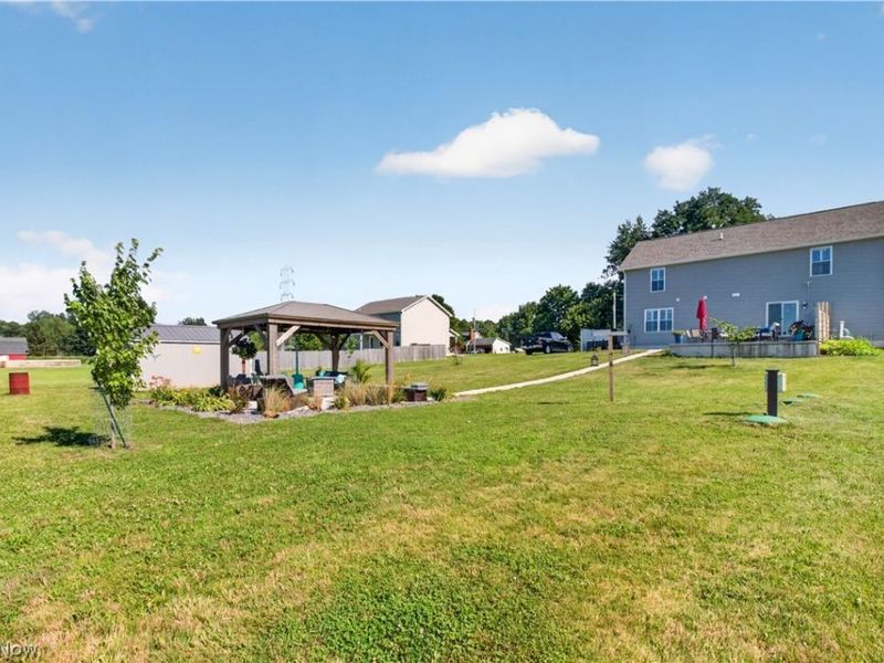 48600 Middle Ridge Road, Amherst, OH 44001 Photo 17