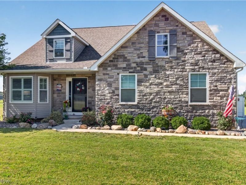 48600 Middle Ridge Road, Amherst, OH 44001 Photo 2