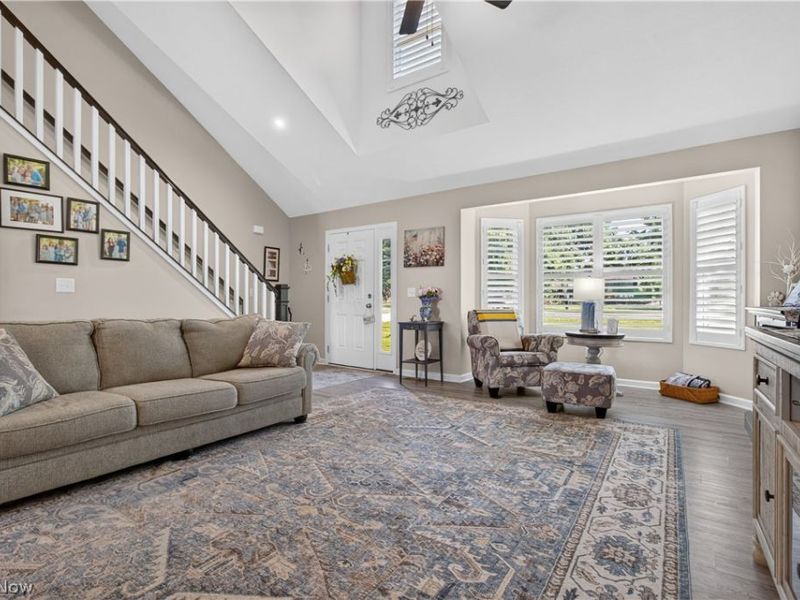 48600 Middle Ridge Road, Amherst, OH 44001 Photo 23